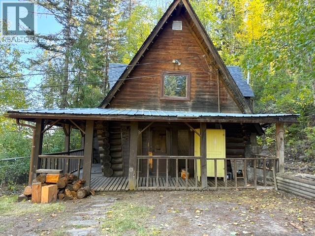 3178 Powell Road Road, Kamloops, BC - Outdoor With Deck Patio Veranda