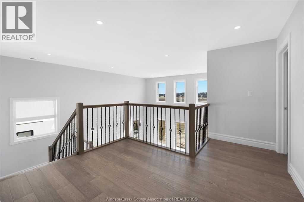 85 Kingsbridge, Amherstburg, ON - Indoor Photo Showing Other Room