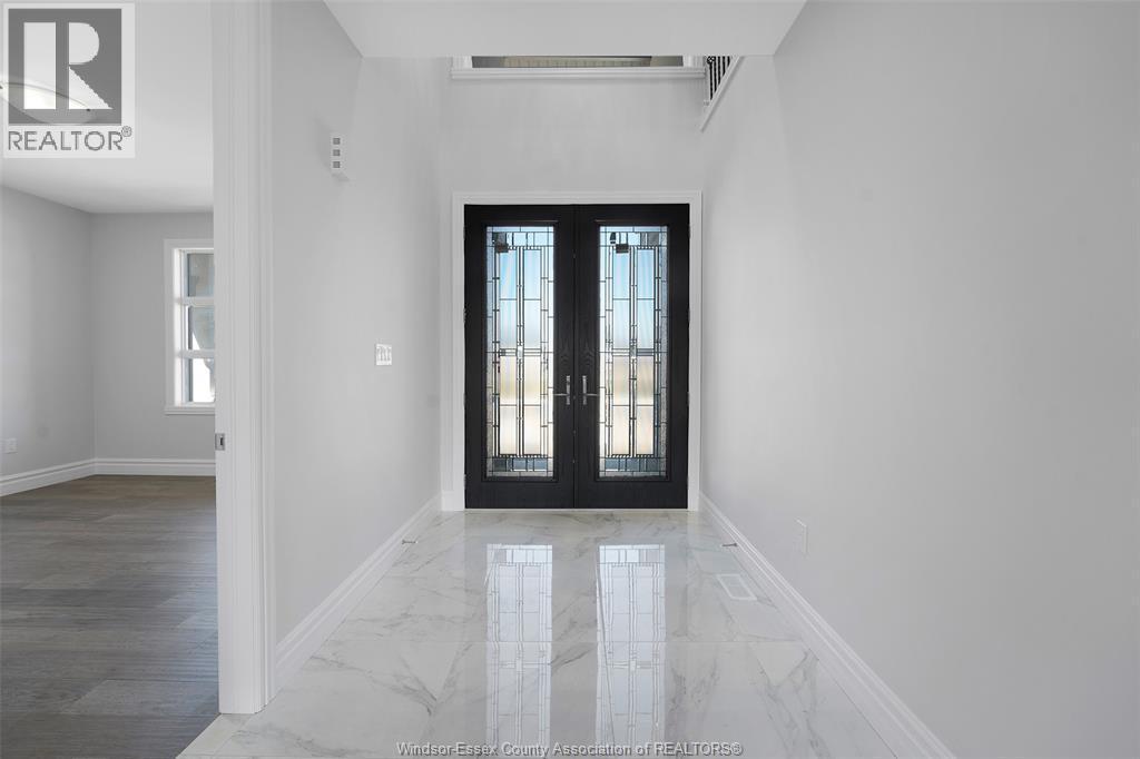 85 Kingsbridge, Amherstburg, ON - Indoor Photo Showing Other Room