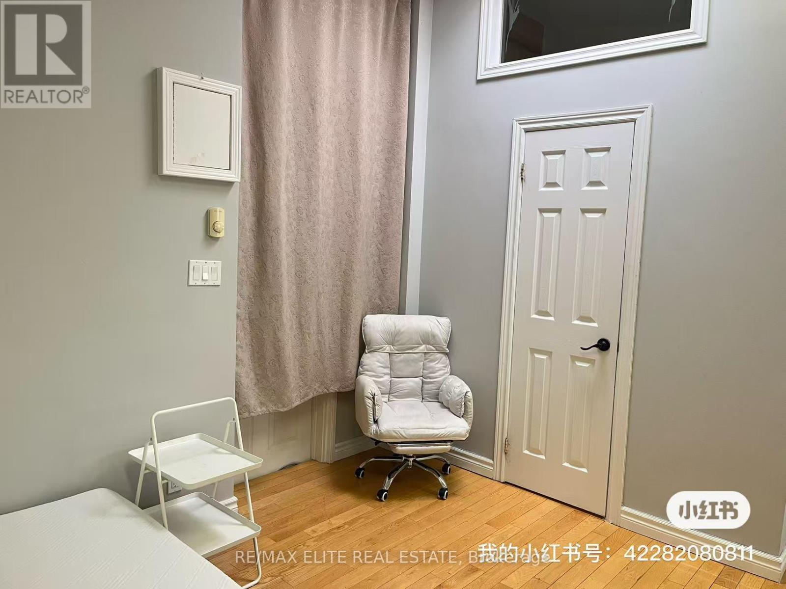 Main Floor - 49 Viamede Crescent, Toronto, ON - Indoor