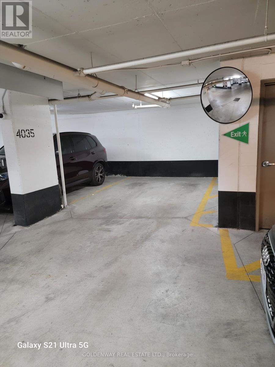 large parking - 1211 - 72 Esther Shiner Boulevard, Toronto, ON - Indoor Photo Showing Garage