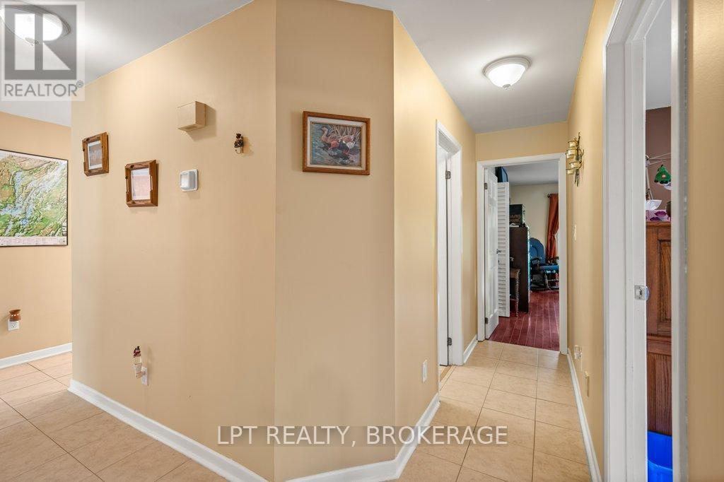 31 Acorn Lane, Frontenac (Frontenac South), ON - Indoor Photo Showing Other Room