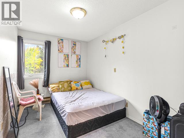 8-35 Lewes Boulevard, Whitehorse, YT - Indoor Photo Showing Bedroom