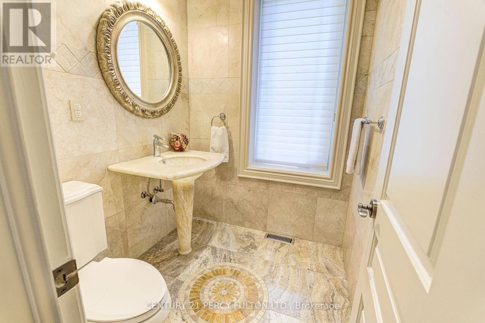 1649 Wedmore Way, Mississauga, ON - Indoor Photo Showing Bathroom