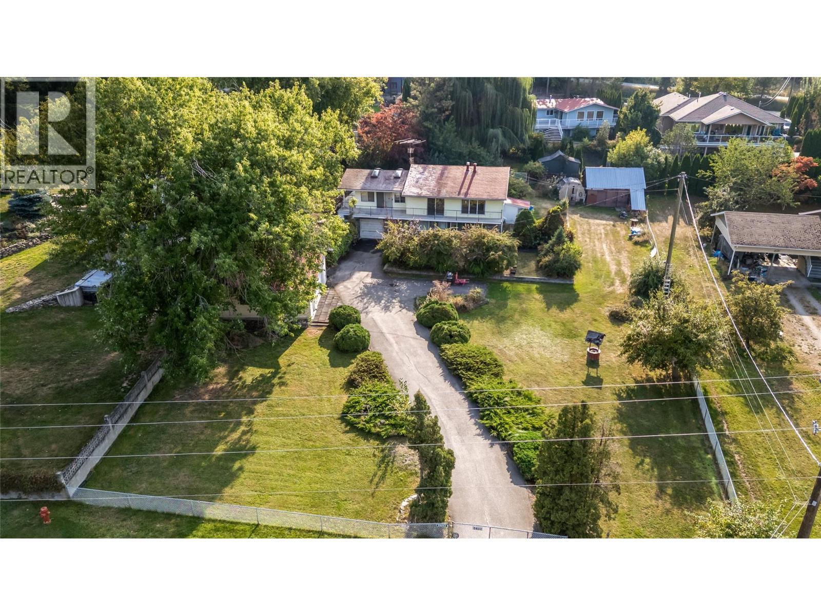 front of house and yard - 2602 Blind Bay Road, Blind Bay, BC - Outdoor With View