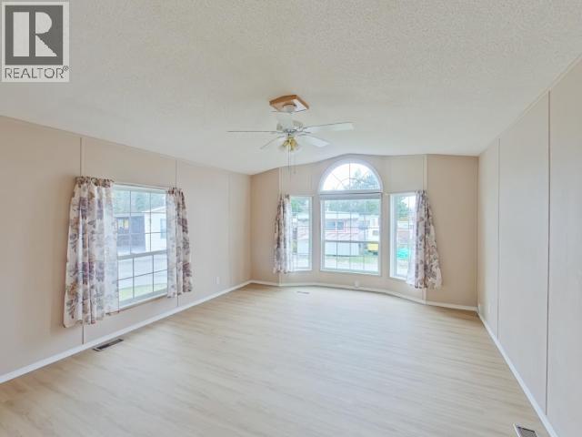 45-6271 Mcandrew Ave, Powell River, BC - Indoor Photo Showing Other Room