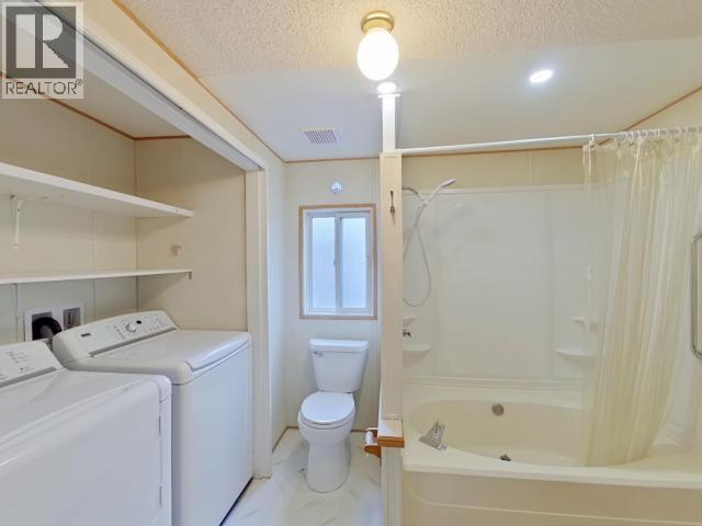 45-6271 Mcandrew Ave, Powell River, BC - Indoor