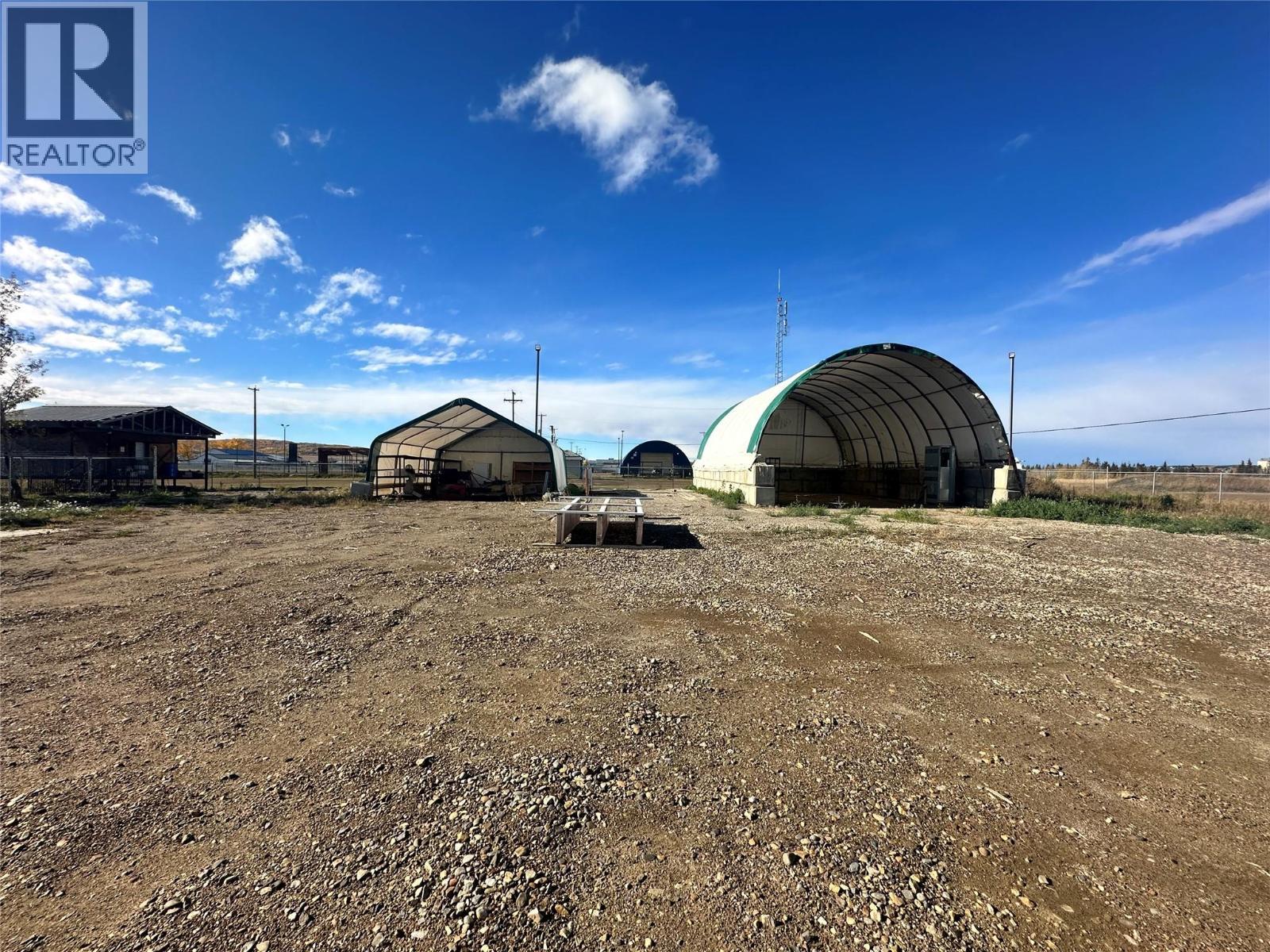 200 116 Avenue, Dawson Creek, BC