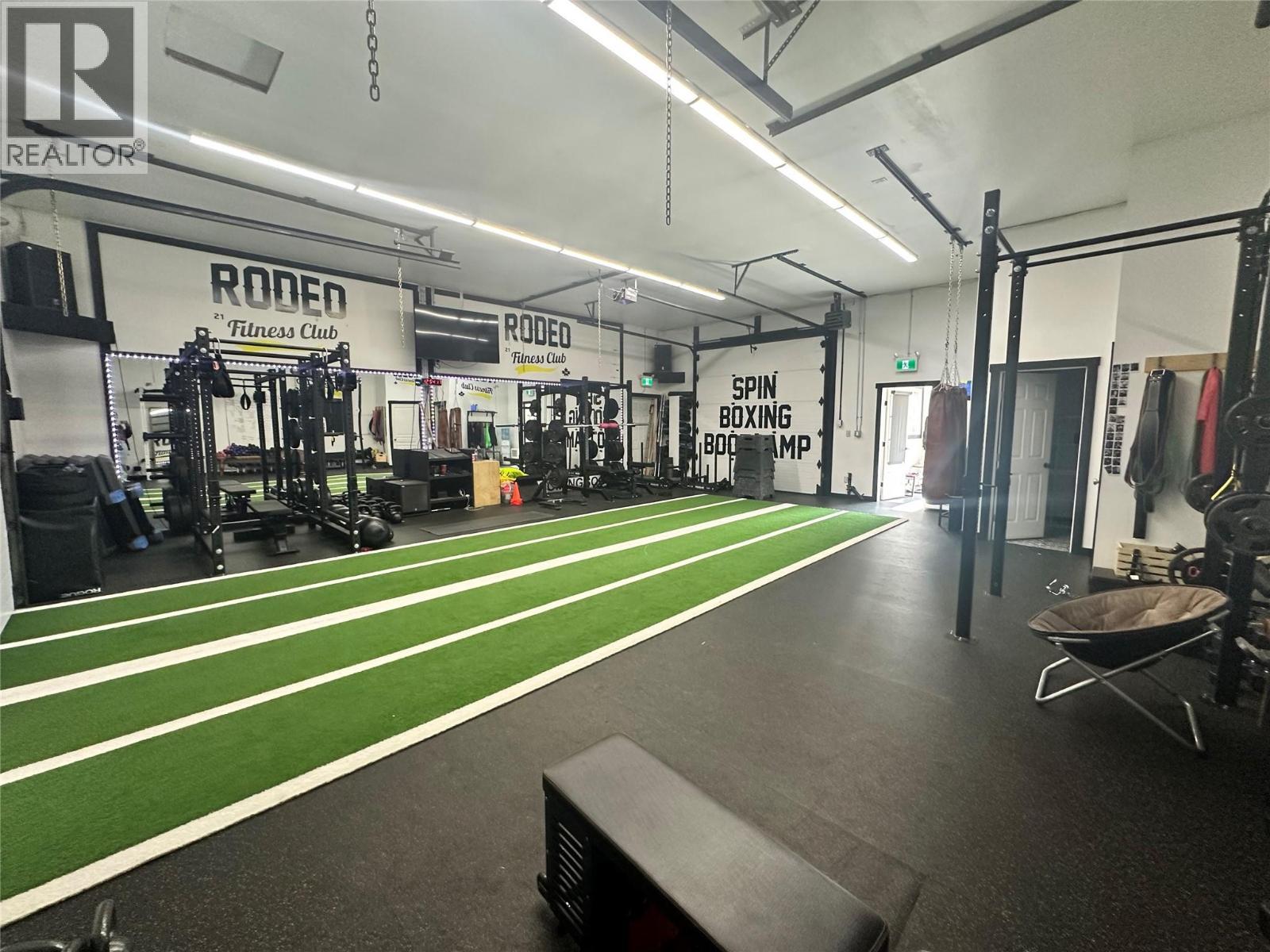 200 116 Avenue, Dawson Creek, BC