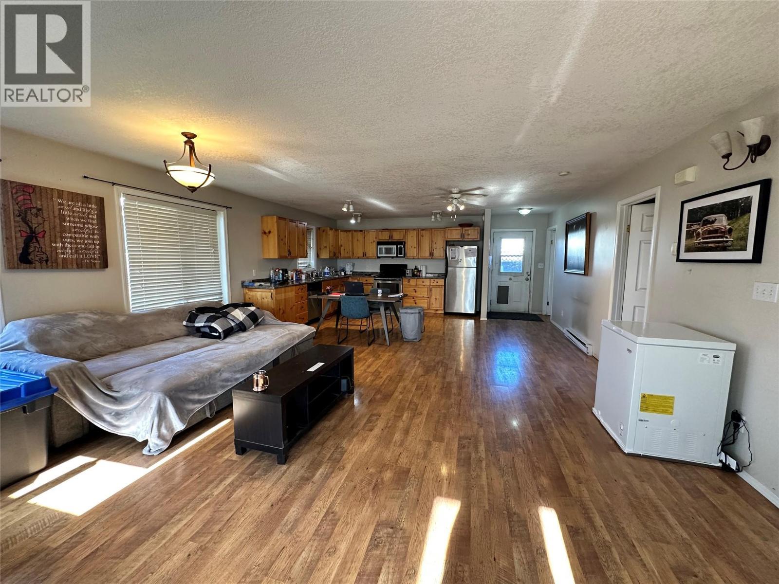 200 116 Avenue, Dawson Creek, BC