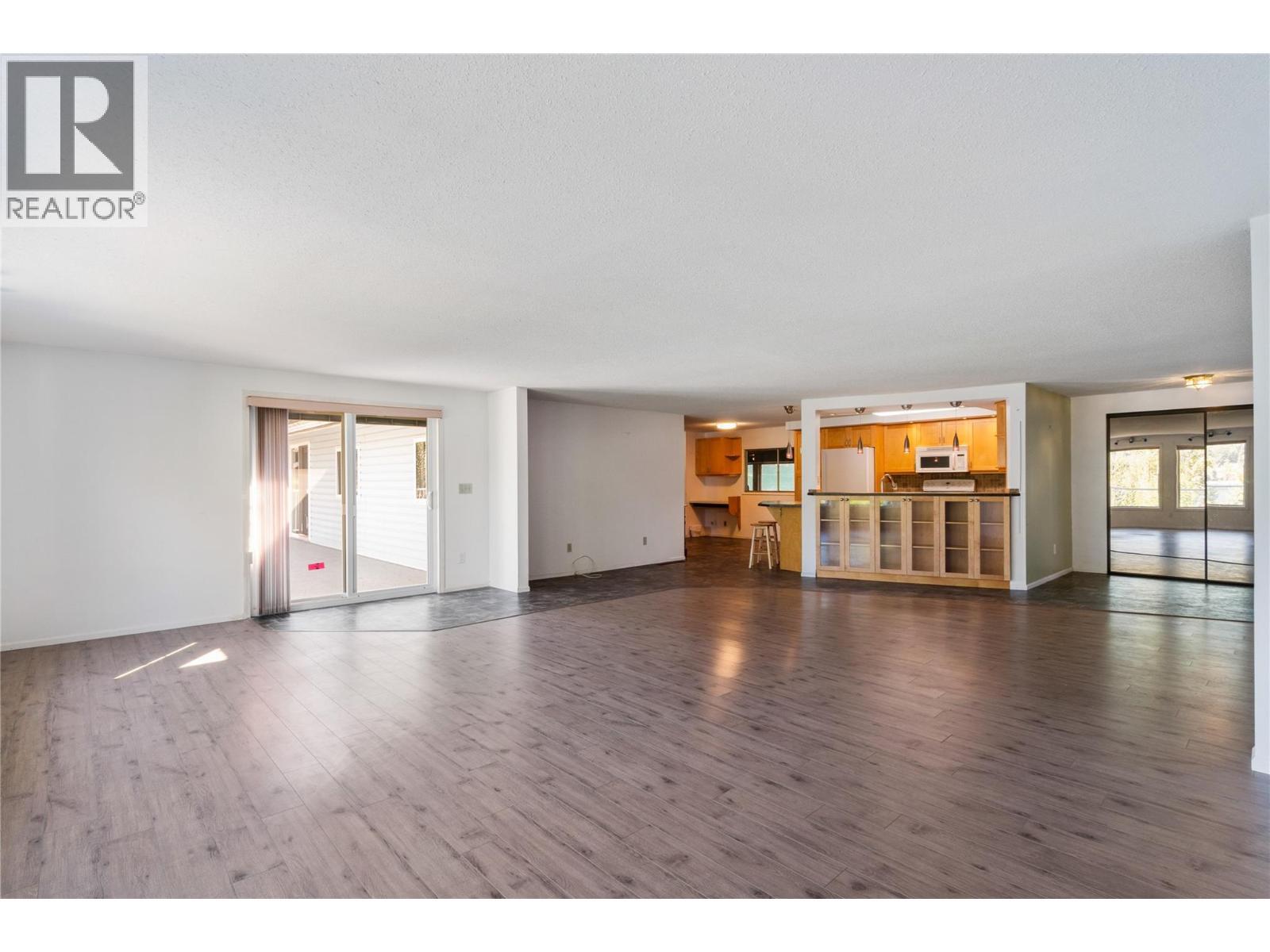 2662 Centennial Drive, Blind Bay, BC