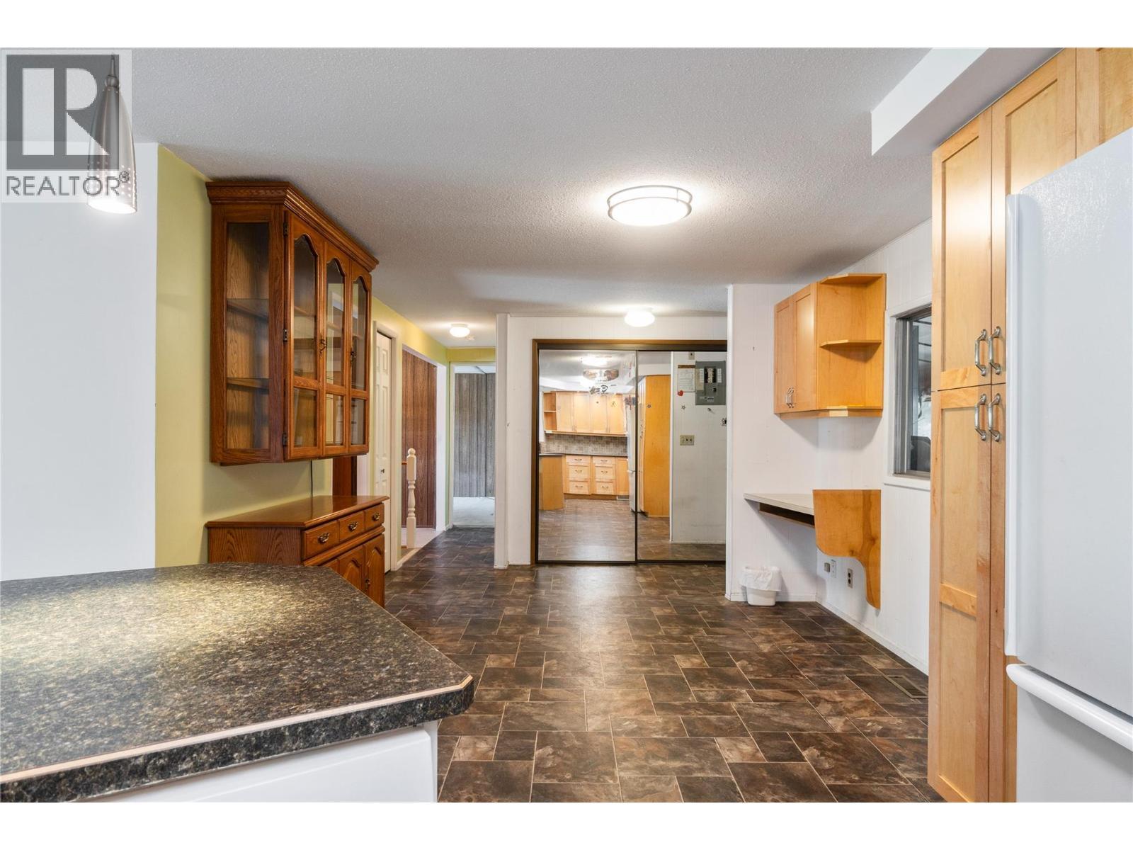 2662 Centennial Drive, Blind Bay, BC