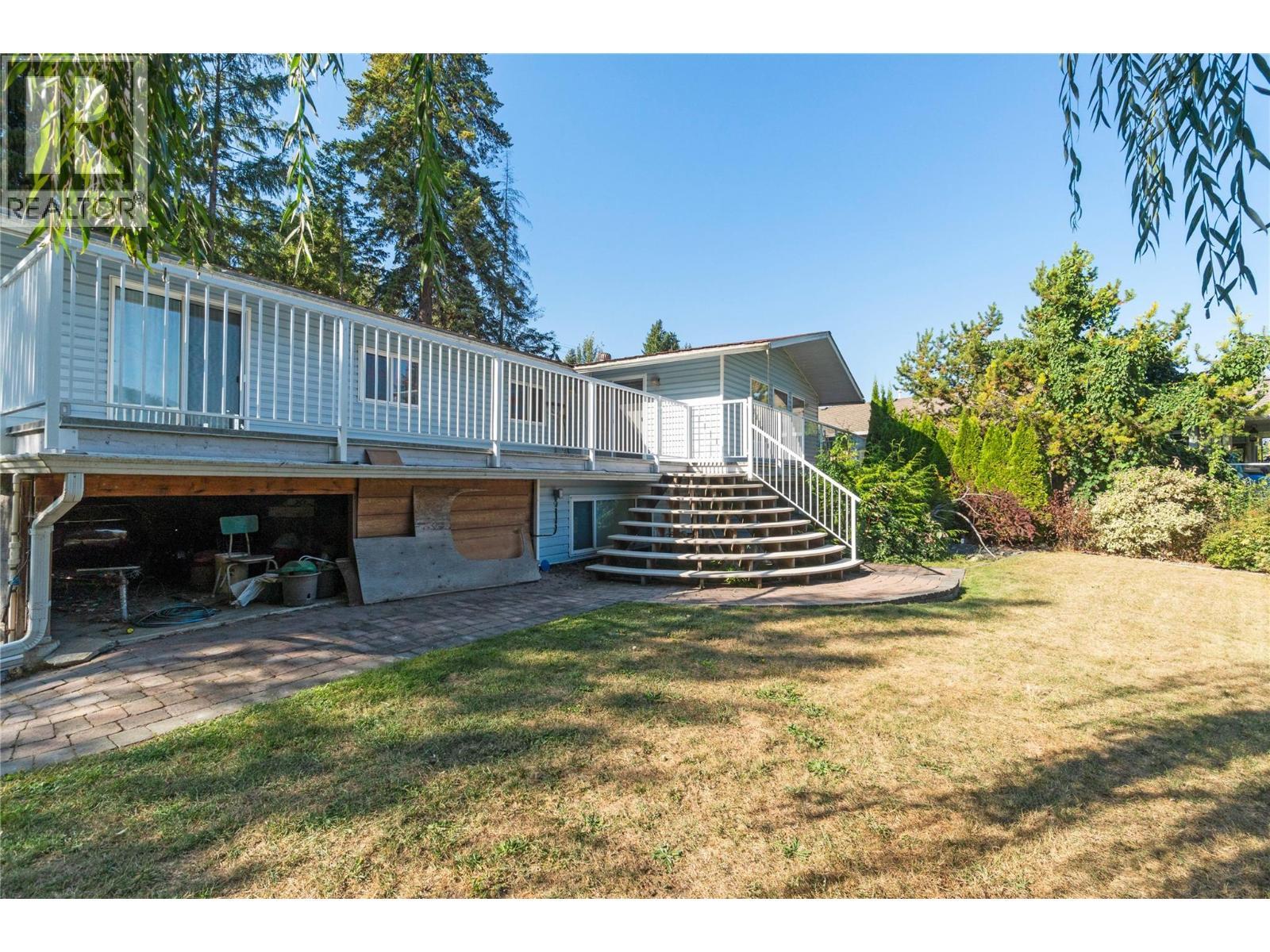 2662 Centennial Drive, Blind Bay, BC