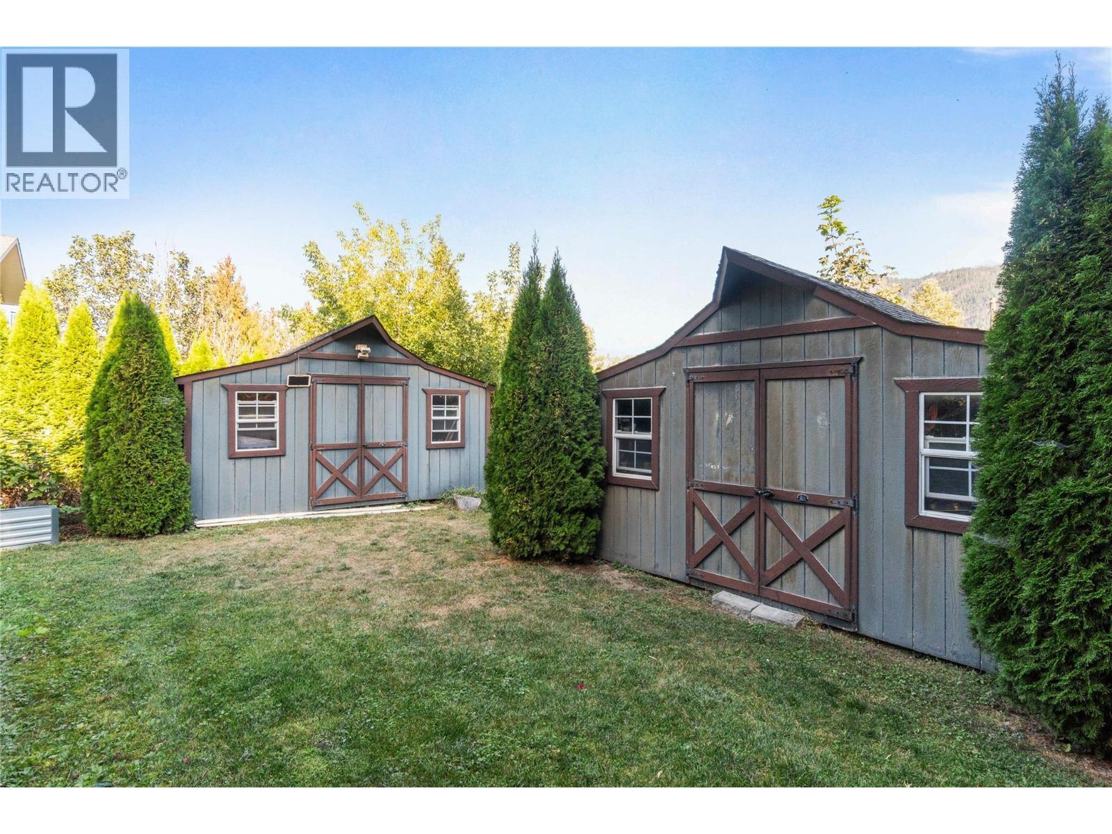 2662 Centennial Drive, Blind Bay, BC