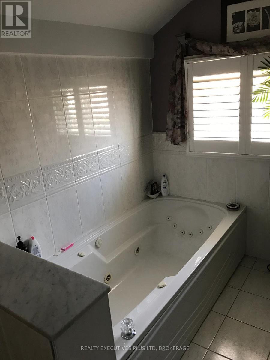 4020 Main Street, Niagara Falls (Chippawa), ON