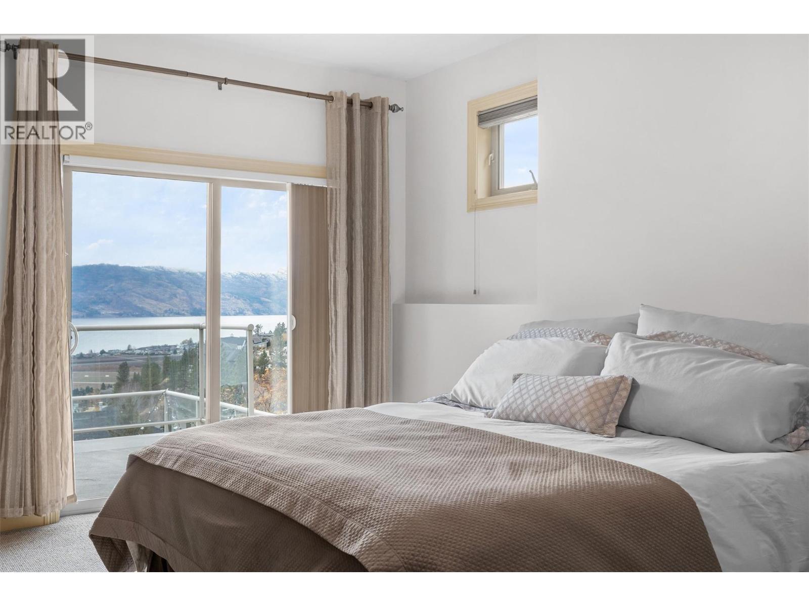 1430 Menu Road, West Kelowna, BC - Indoor Photo Showing Bedroom
