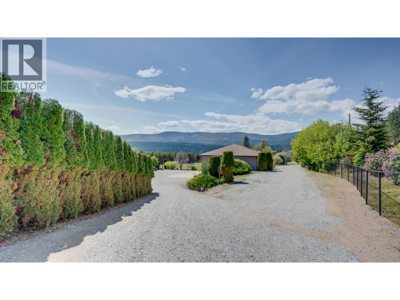 4767 Grandview Flats N Road, Armstrong, BC