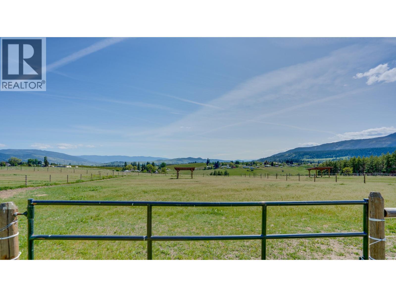 4767 Grandview Flats N Road, Armstrong, BC