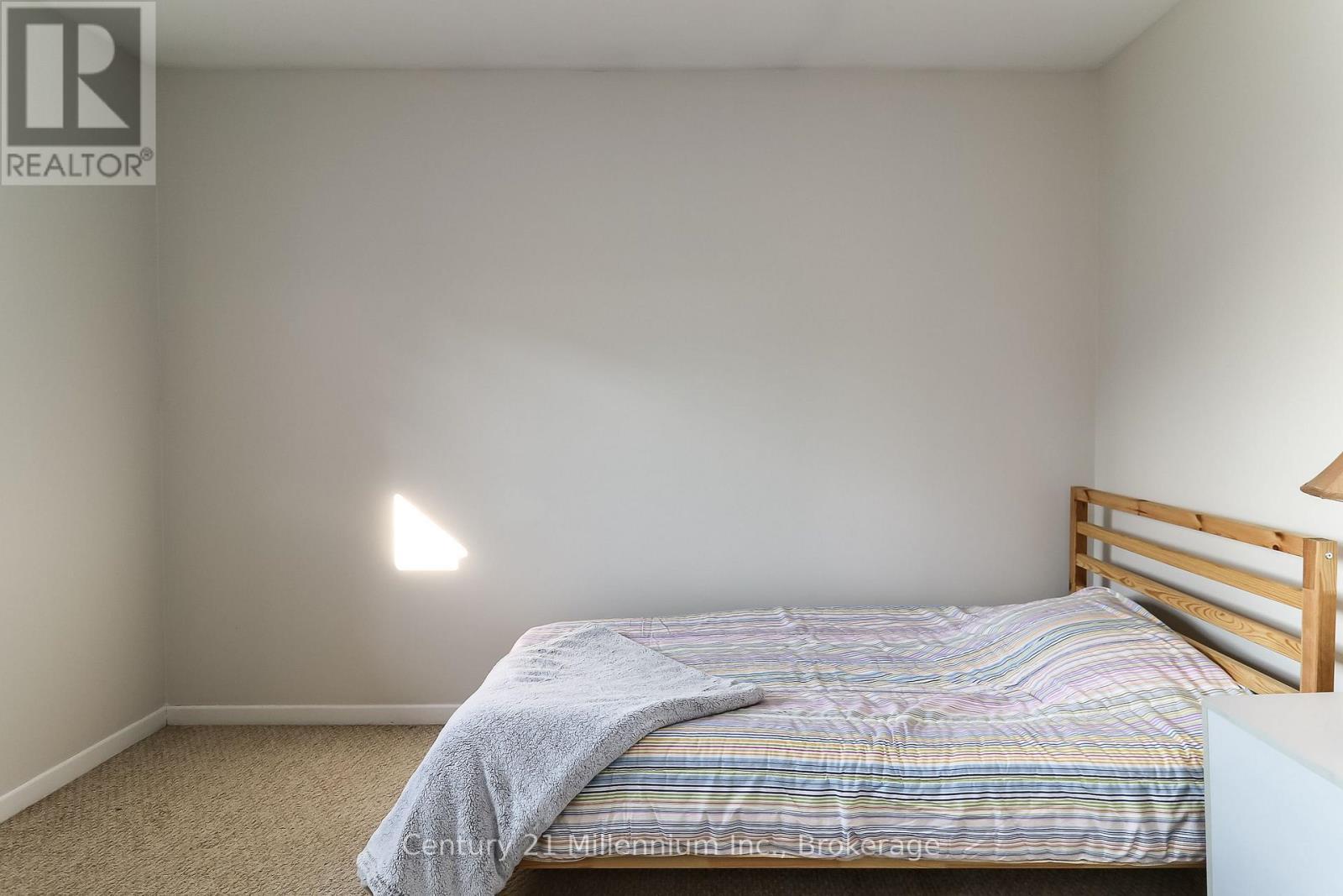 4 - 4 Trafalgar Road, Collingwood, ON - Indoor Photo Showing Bedroom