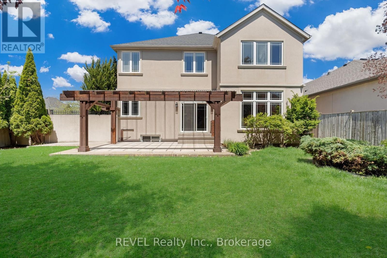 30 Maracay Way, St. Catharines (Grapeview), ON - Outdoor