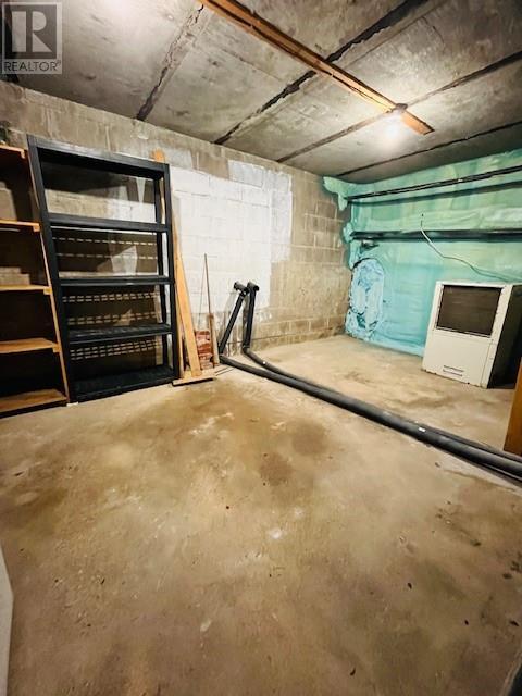 760 River Rd, Massey, ON - Indoor Photo Showing Garage