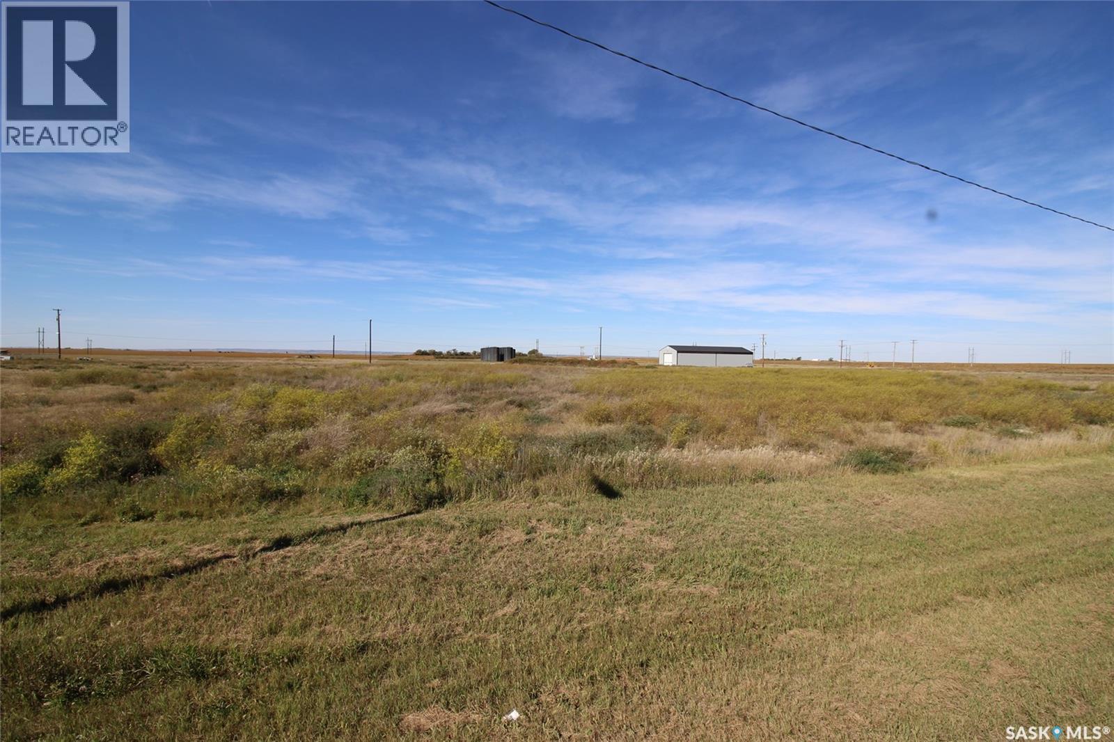 835-865-89 Hall Street, Shaunavon, SK