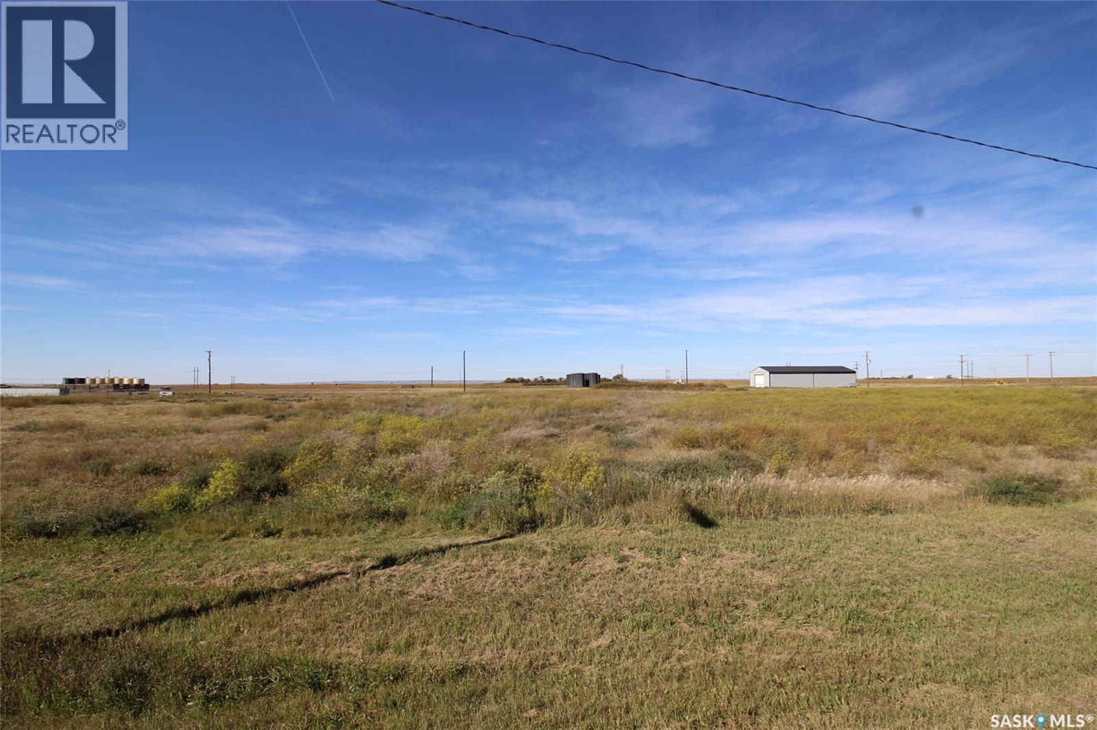 835-865-89 Hall Street, Shaunavon, SK