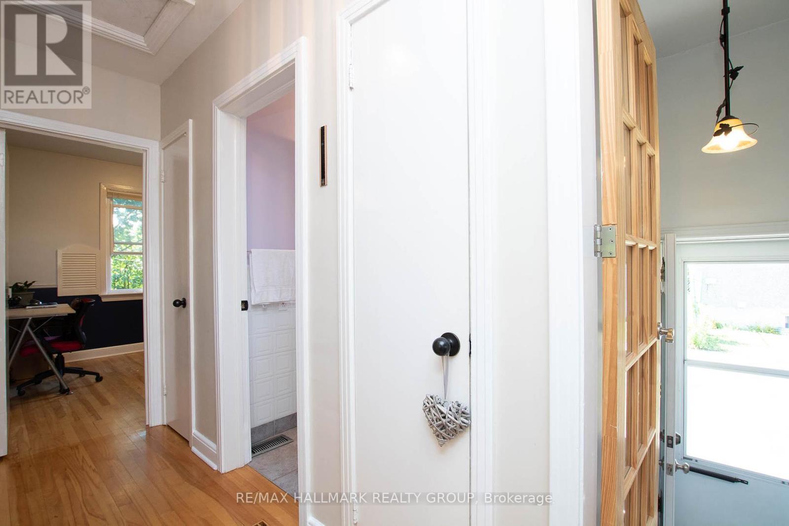316 Ducharme Boulevard, Ottawa, ON - Indoor Photo Showing Other Room