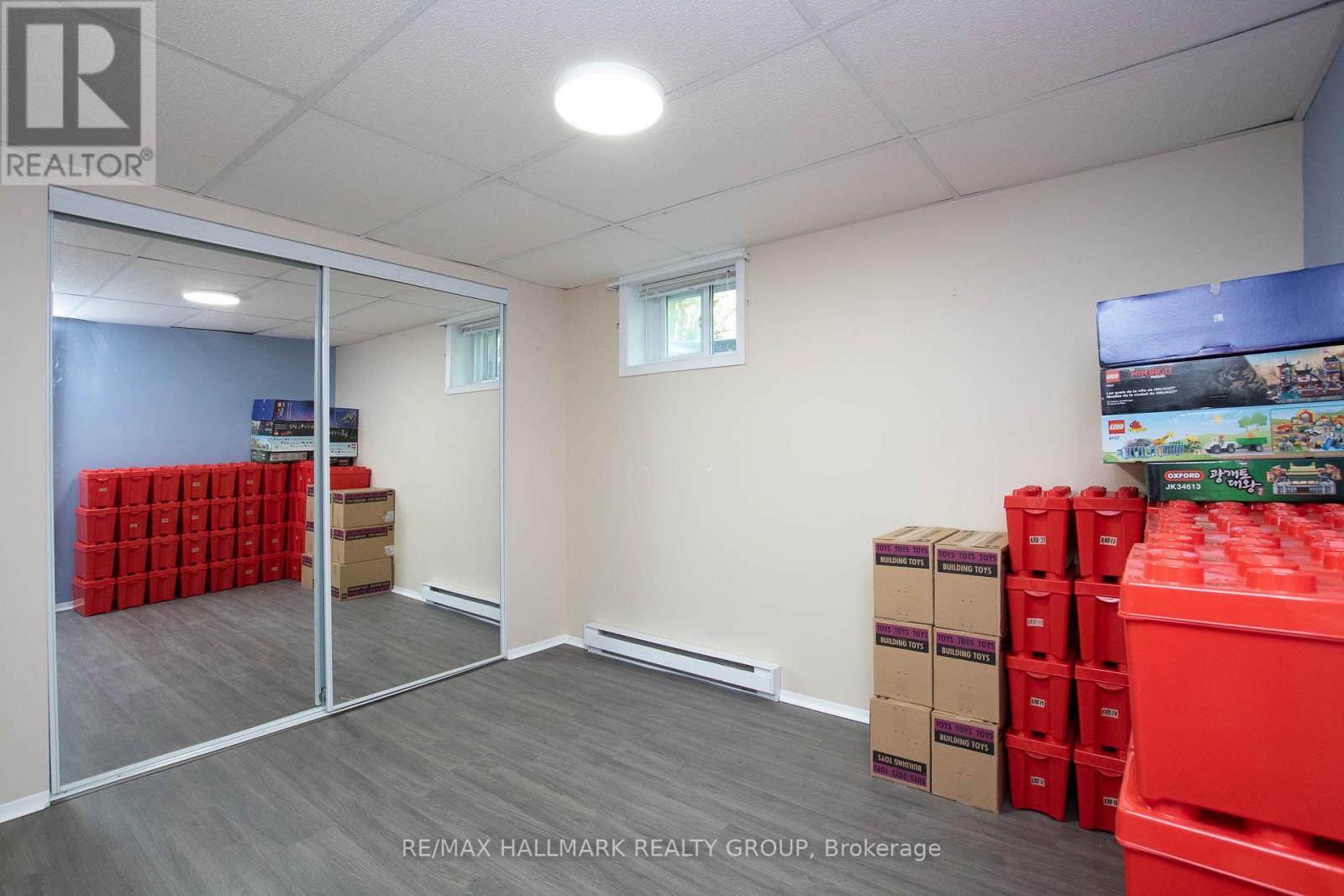 316 Ducharme Boulevard, Ottawa, ON - Indoor