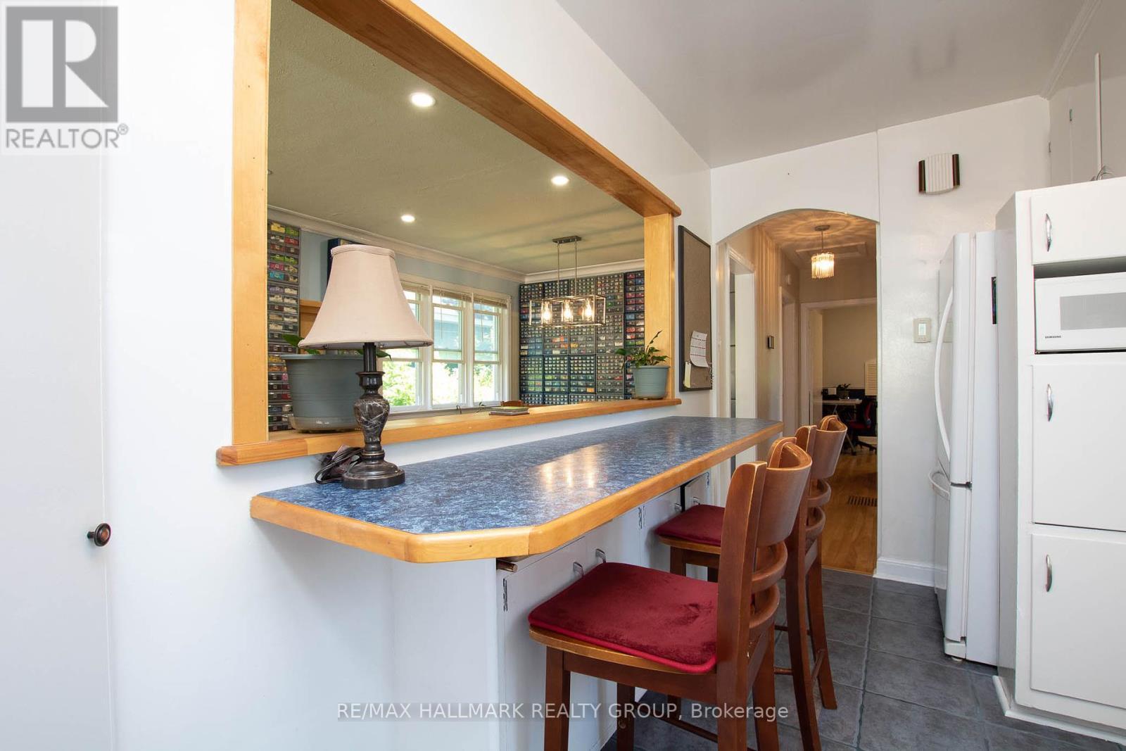 316 Ducharme Boulevard, Ottawa, ON - Indoor Photo Showing Other Room