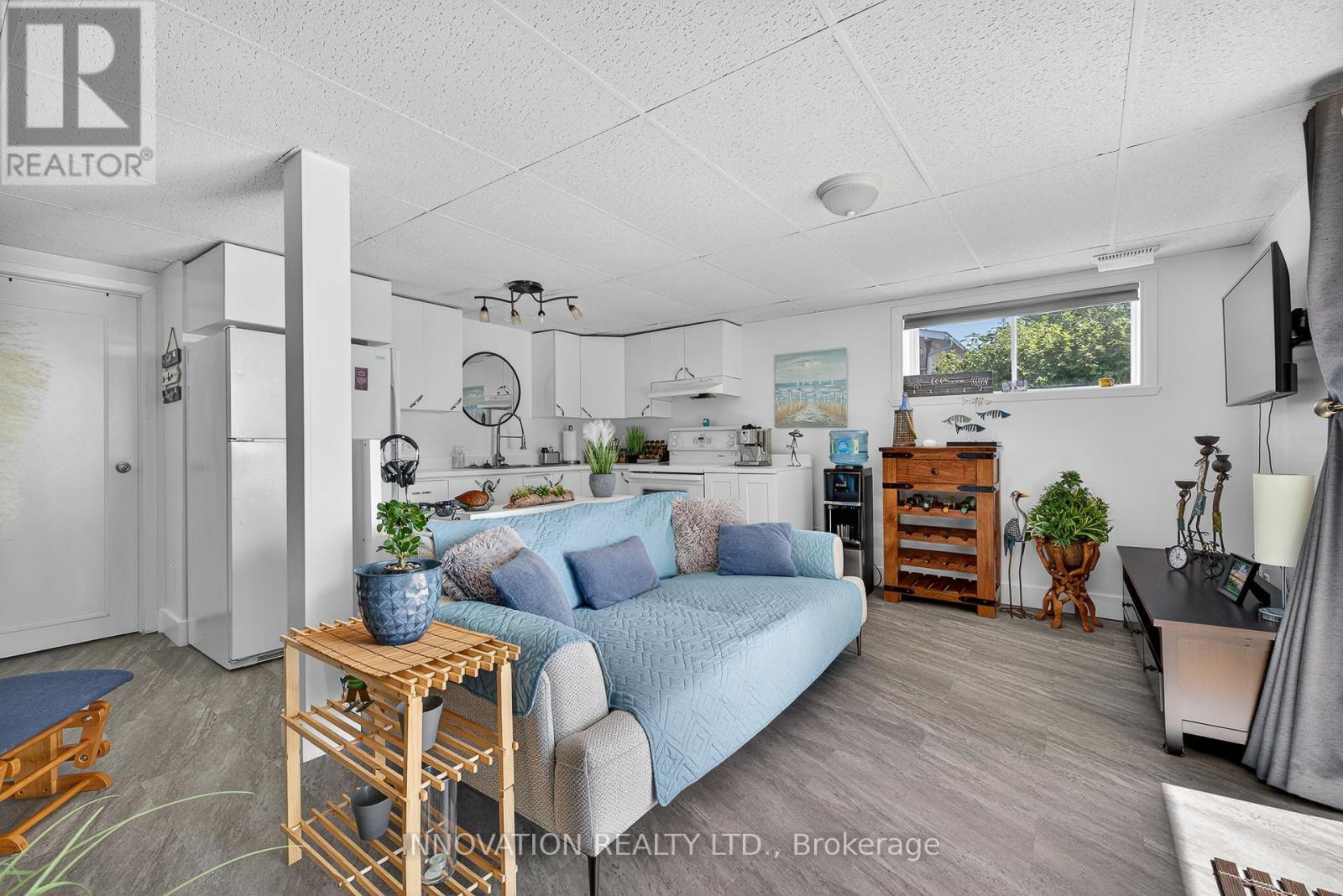 155 Ladouceur Street, Champlain, ON - Indoor Photo Showing Living Room