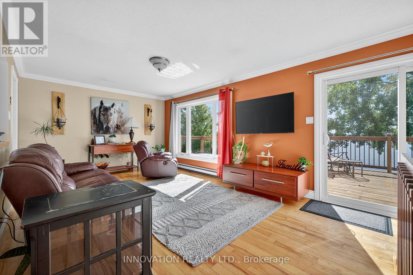 155 Ladouceur Street, Champlain, ON - Indoor Photo Showing Living Room