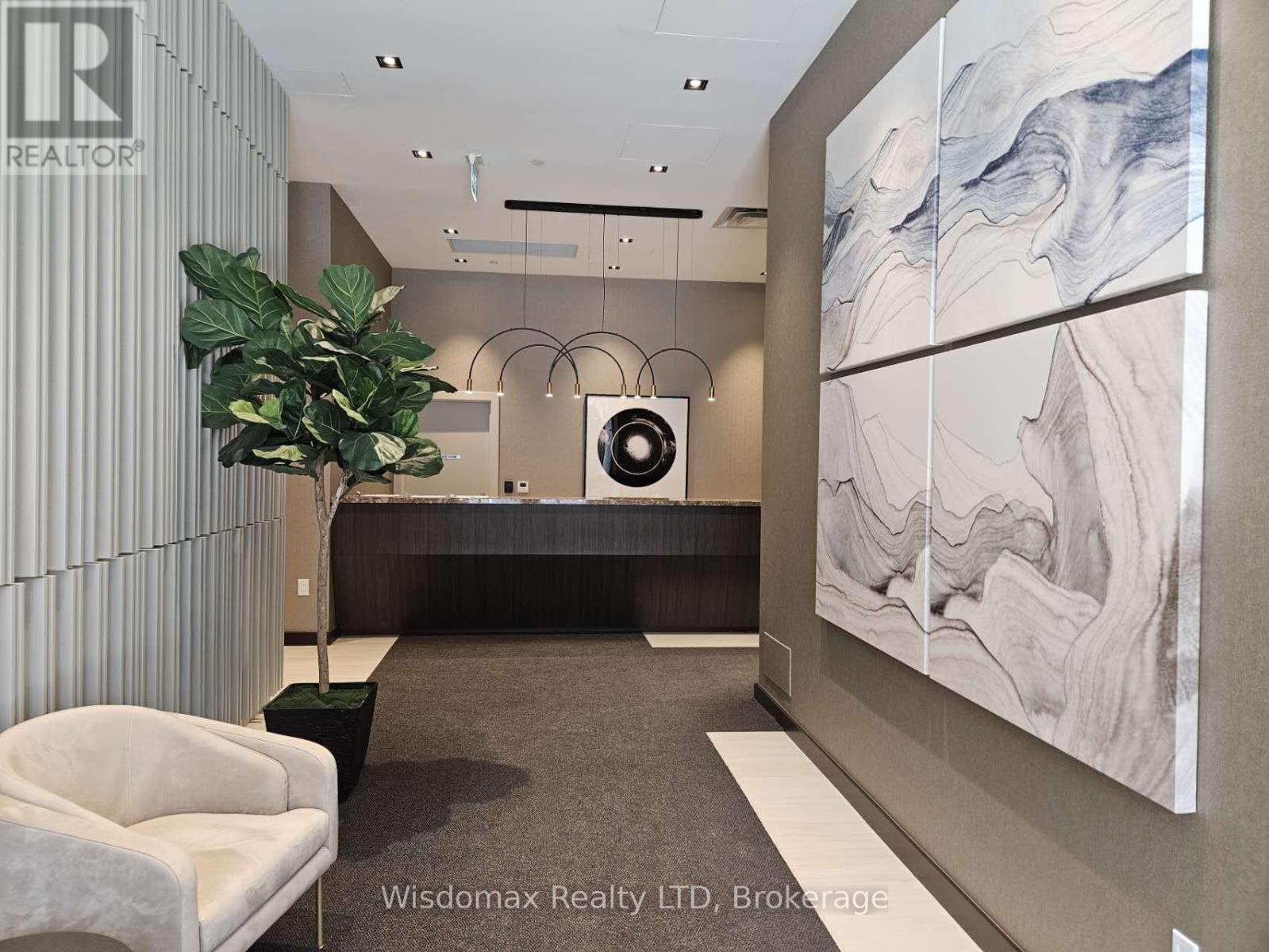 717 - 60 Honeycrisp Crescent, Vaughan (Vaughan Corporate Centre), ON - Indoor Photo Showing Other Room