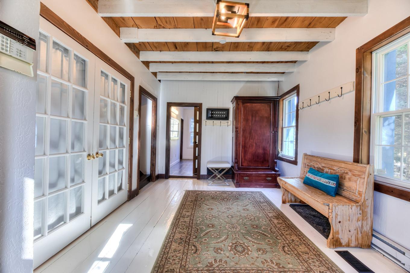 Salle familiale - 2085 Ch. De Georgeville, Magog, QC - Indoor Photo Showing Other Room