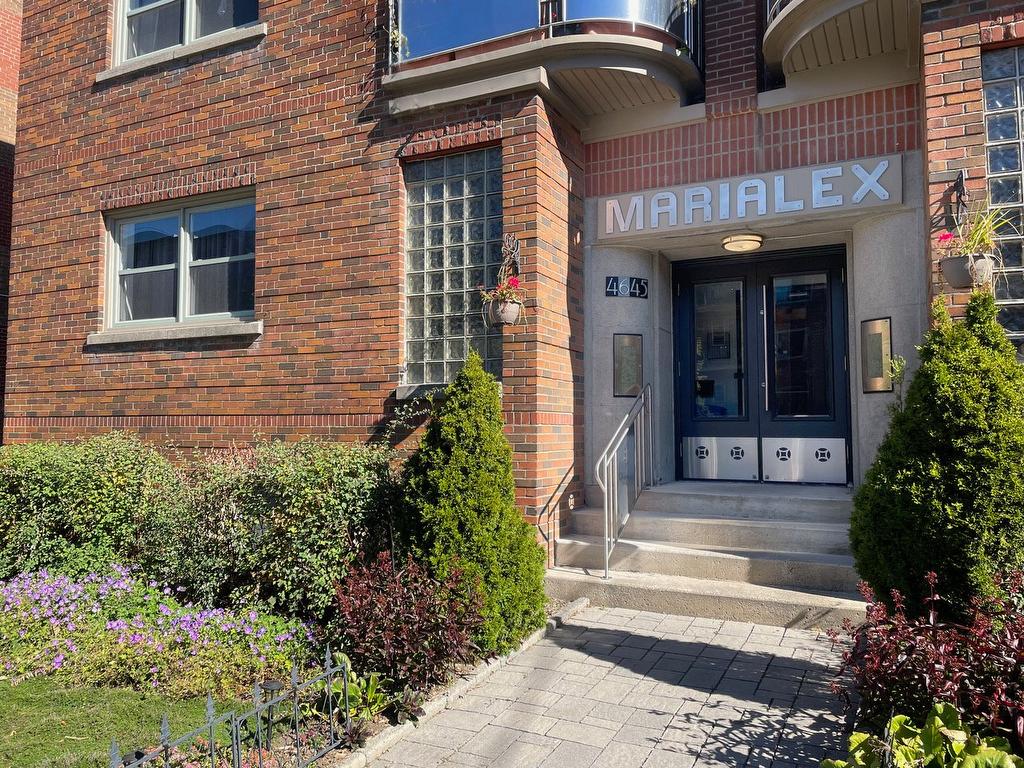 Exterior entrance - 1-4645 Boul. Grand, Montréal (Côte-Des-Neiges/Notre-Dame-De-Grâce), QC - Outdoor