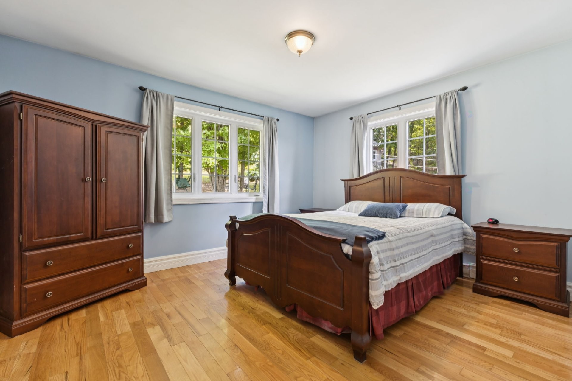 Master Bedroom - 30Z Ch. Des Cavernes, Cantley, QC