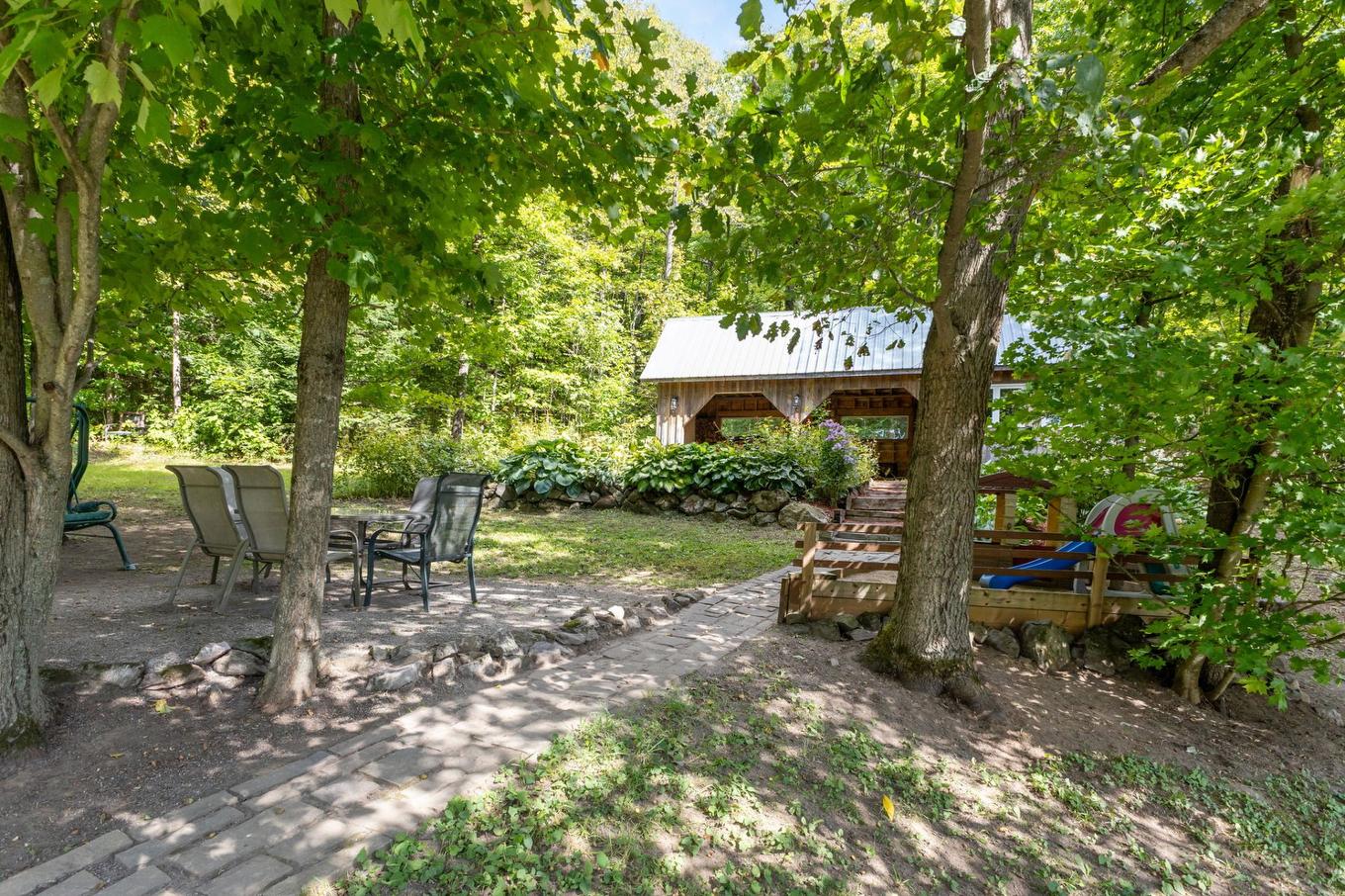 Maple grove - 30Z Ch. Des Cavernes, Cantley, QC