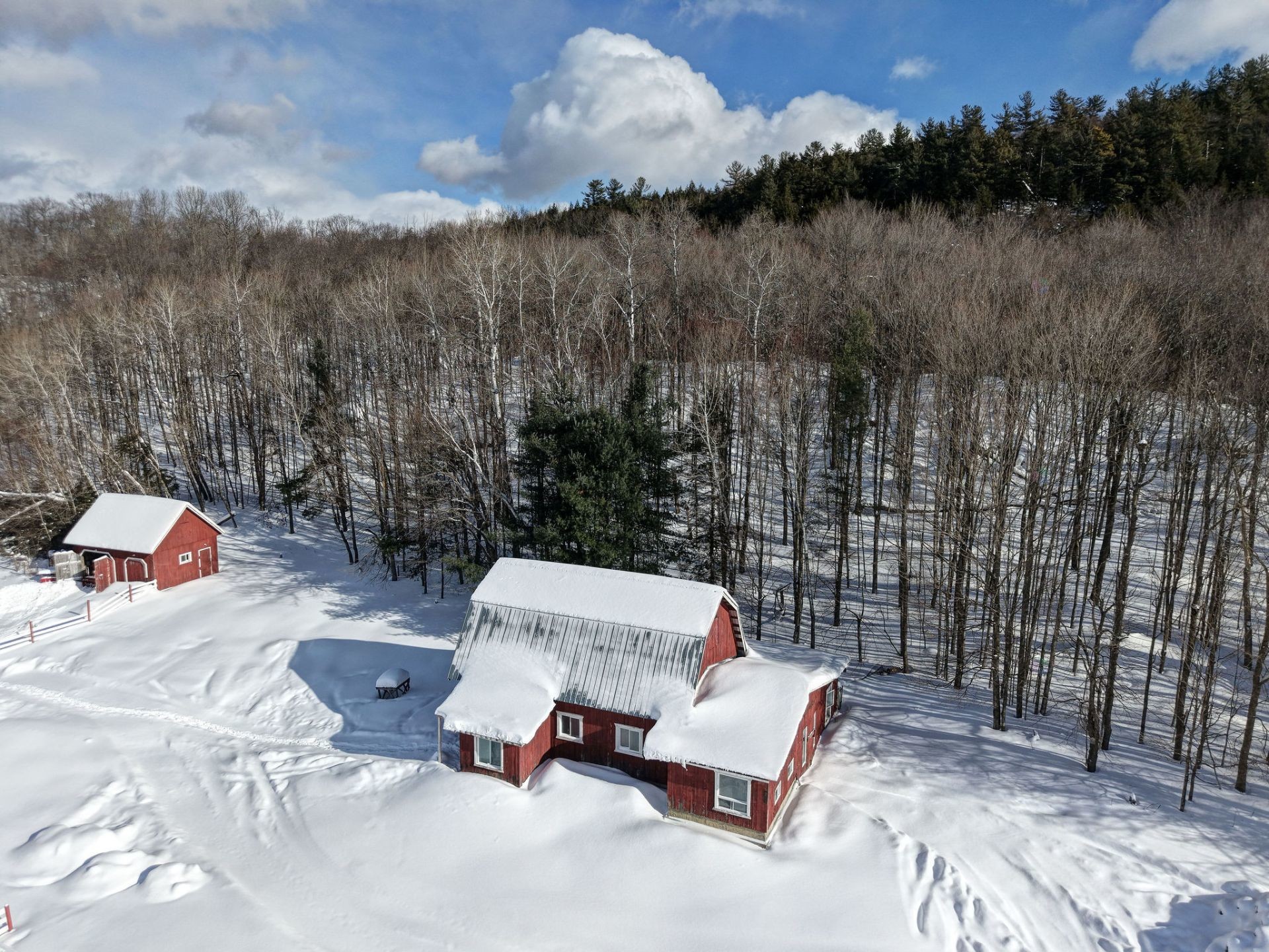 Barn - 30Z Ch. Des Cavernes, Cantley, QC