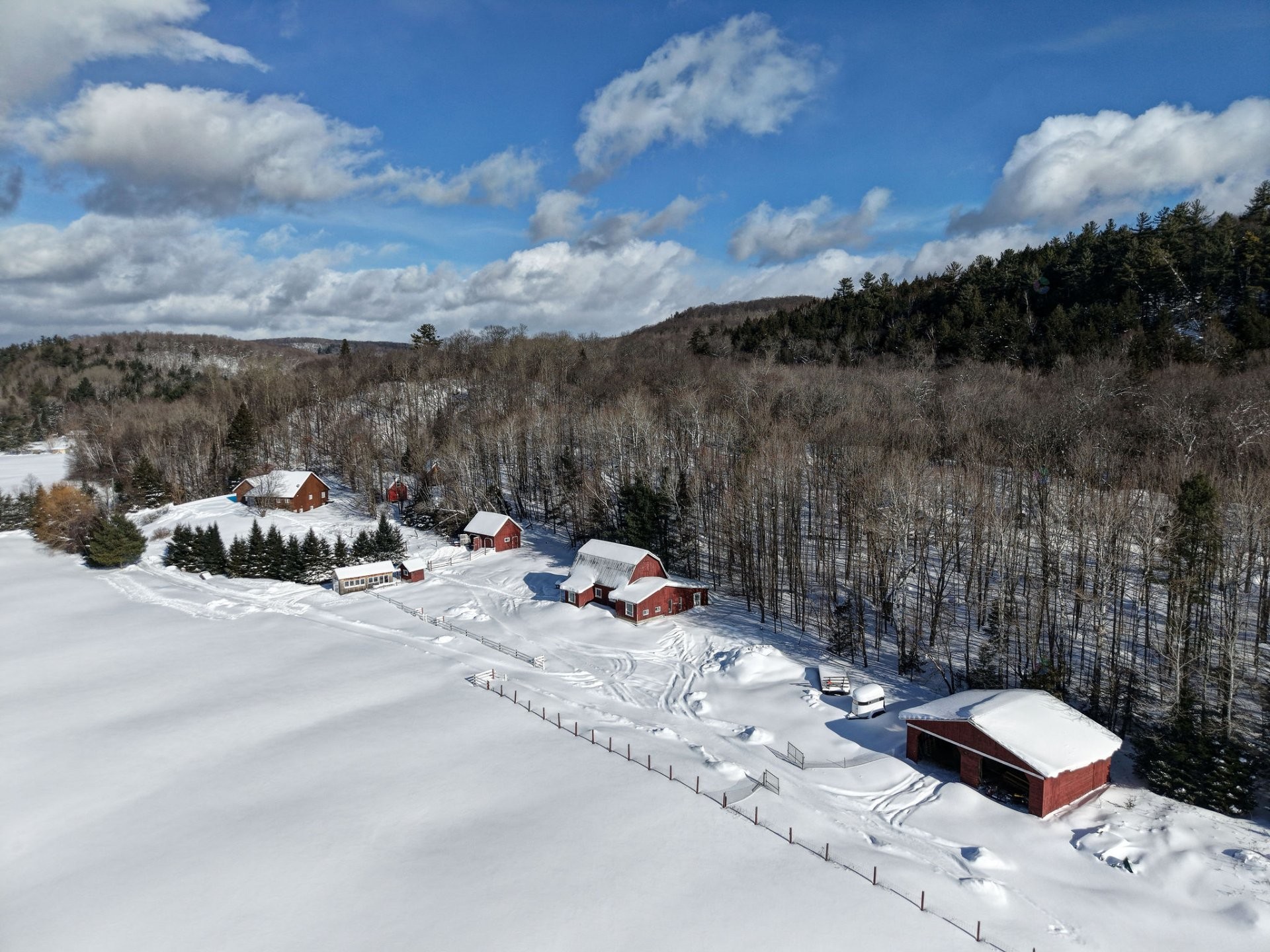 Aerial View - 30Z Ch. Des Cavernes, Cantley, QC