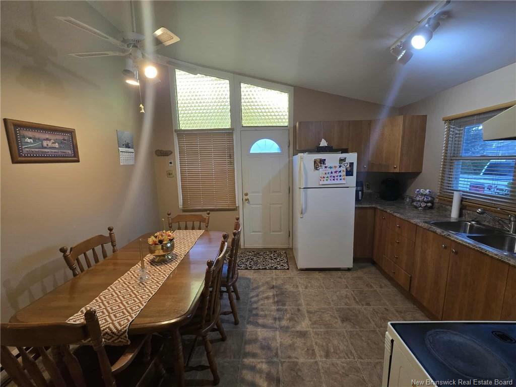 1205 Centennial St, Bathurst, NB