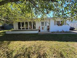 1205 Centennial ST Bathurst, NB E2A 4A9