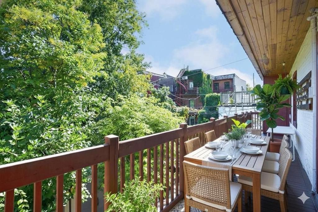 Balcon - 926 Rue Roy E., Montréal (Le Plateau-Mont-Royal), QC - Outdoor With Exterior