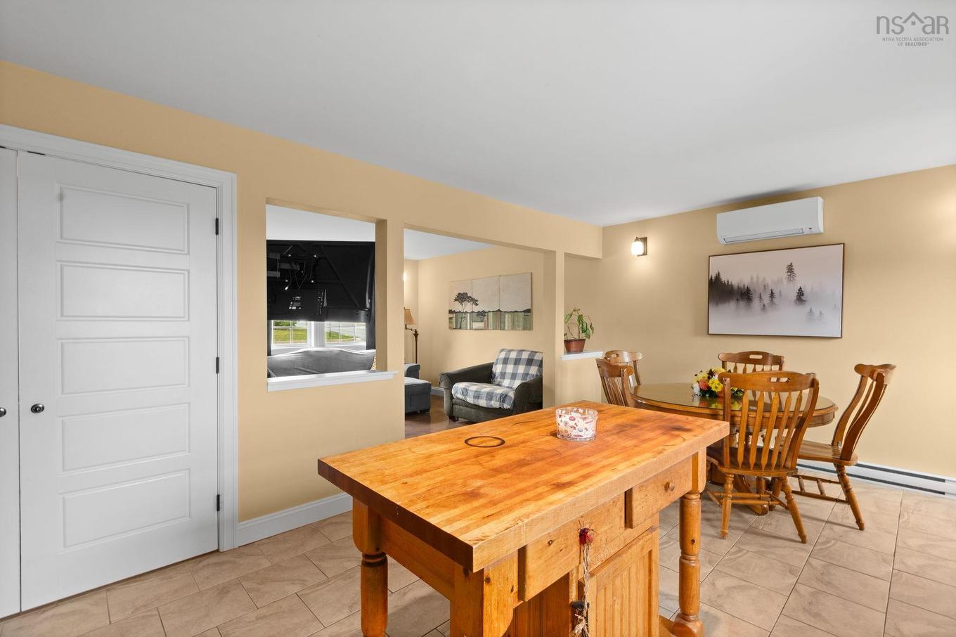 28 Forest Hill Road, Bridgewater, NS