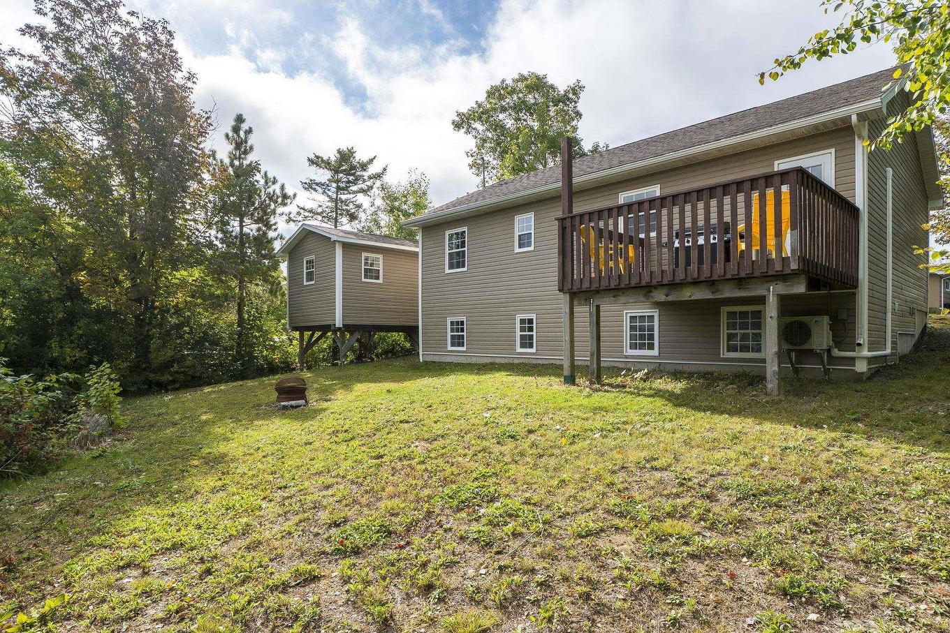 28 Forest Hill Road, Bridgewater, NS