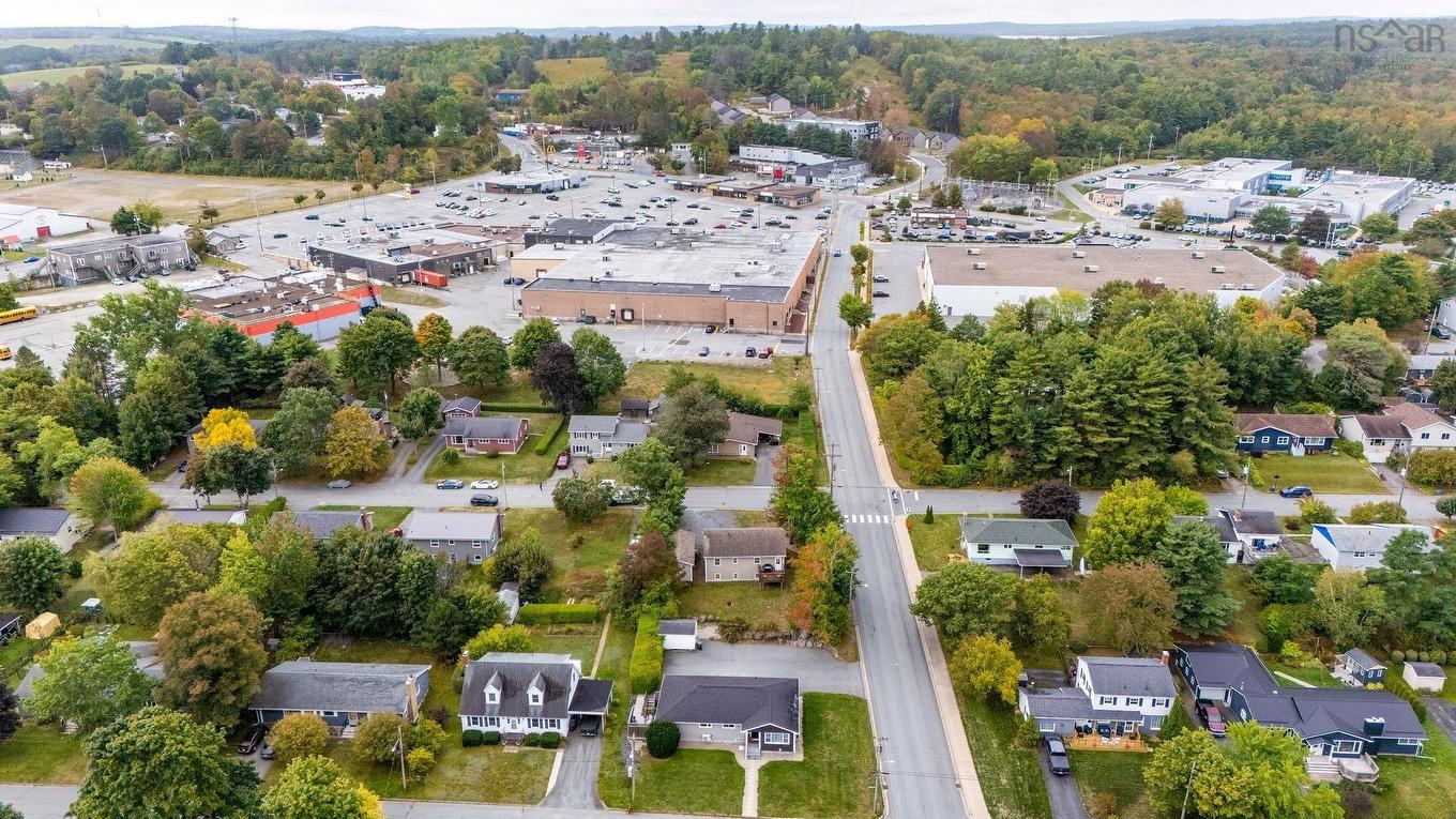 28 Forest Hill Road, Bridgewater, NS