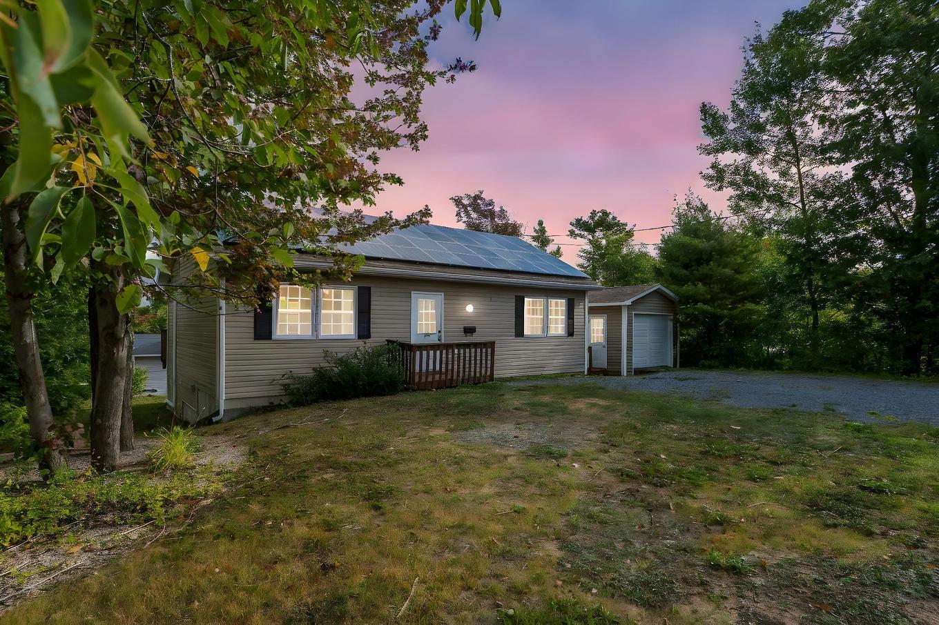 28 Forest Hill Road, Bridgewater, NS