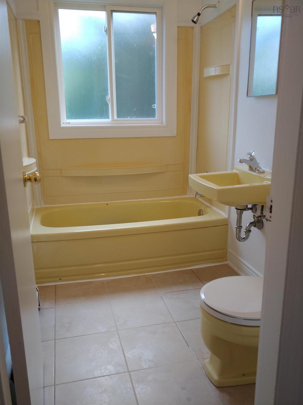 462 Herring Cove Road, Spryfield, NS