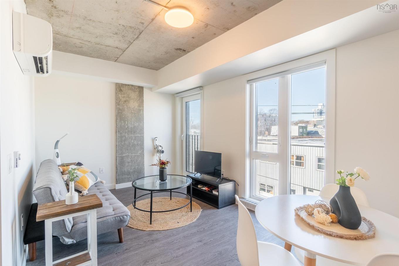 404 5684 West Street, Halifax, NS