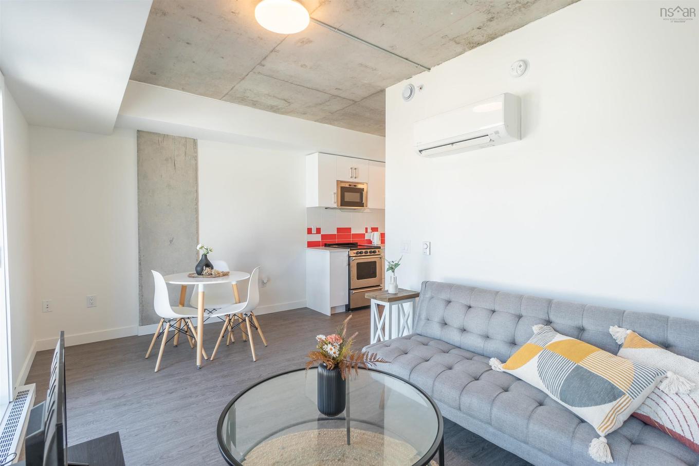 404 5684 West Street, Halifax, NS