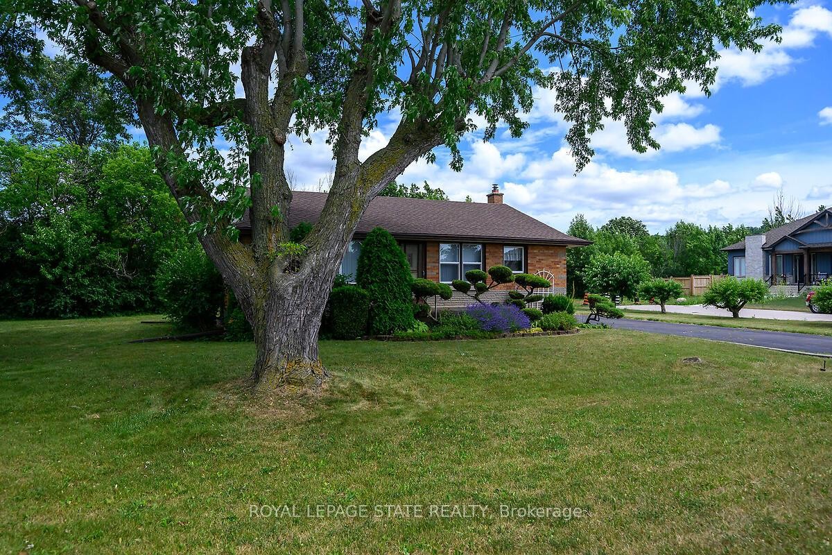 220 Winona Road, Hamilton, ON - Outdoor